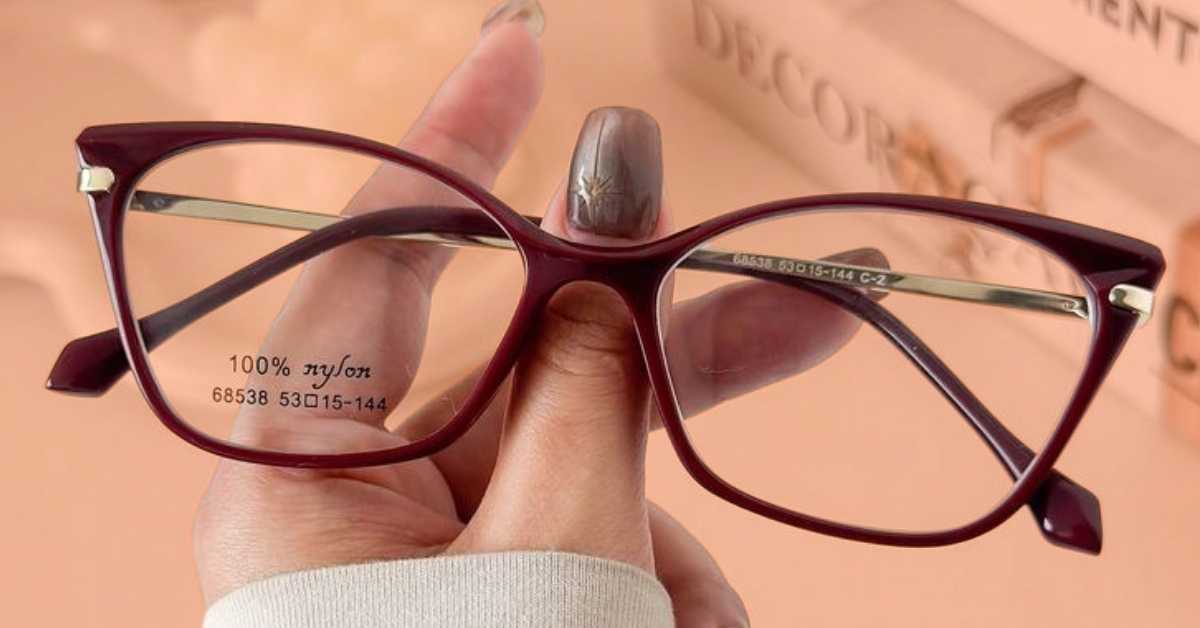 Oculos de Grau Moderno Feminino